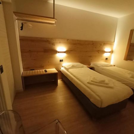 Appartamento Cima Brenta San Lorenzo Dorsino Exteriör bild